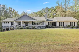 465 Little Rd, Sharpsburg, GA 30277 - Photo 1