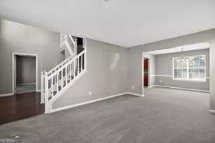 5919 Duren Farms Cir, Lithonia, GA 30058 - Photo 7