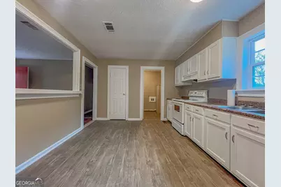 203 Pineview Street, East Dublin, GA 31027 - Photo 5