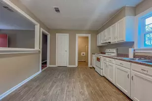 203 Pineview St, East Dublin, GA 31027 - Photo 5