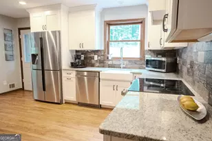 360 Darren Dr, Fayetteville, GA 30215 - Photo 15