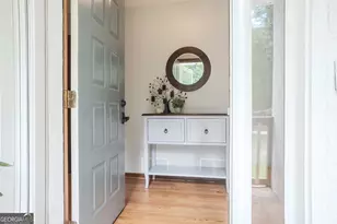 360 Darren Dr, Fayetteville, GA 30215 - Photo 9