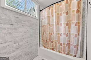 2268 Shamrock Dr, Decatur, GA 30032 - Photo 15