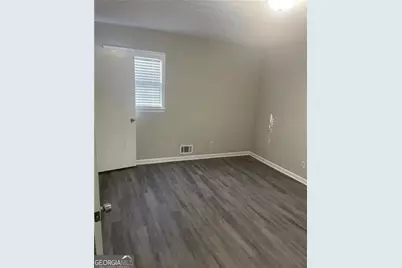 9226 Carlton Trail, Covington, GA 30014 - Photo 11