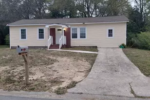 2689 Village Green Ln, Macon, GA 31206 - Photo 1