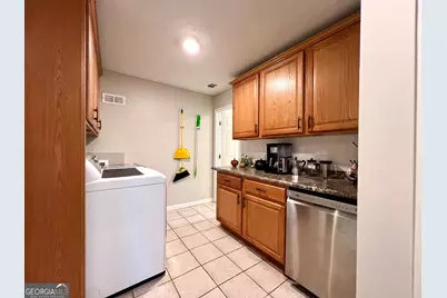 554 Spring Street, Commerce, GA 30529 - Photo 19