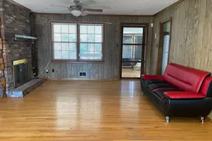 6099 Winview Dr, Forest Park, GA 30297 - Photo 5