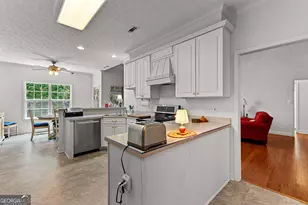 50 Kay Ct, Sharpsburg, GA 30277 - Photo 17