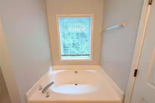 2284 Bear Mountain Dr NE, Conyers, GA 30013 - Photo 15