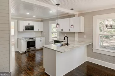 270 Victoria Street, Commerce, GA 30529 - Photo 5