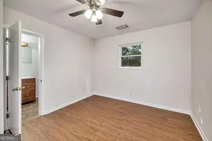 239 Broadway St, Saint Simons, GA 31522 - Photo 11