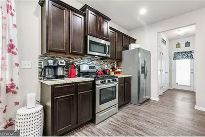 637 Sunflower Drive, Canton, GA 30114 - Photo 5