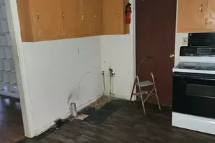 112 Plum St, Fort Valley, GA 31030 - Photo 13