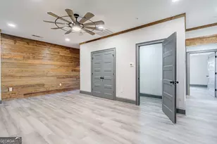 34 Depot St, Hartwell, GA 30643 - Photo 9