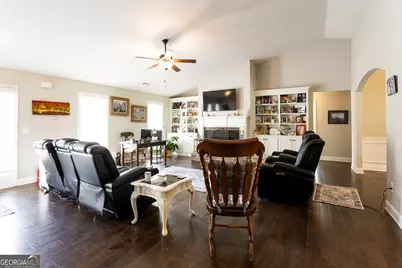 201 Poppyfield Farm Drive, Good Hope, GA 30641 - Photo 11