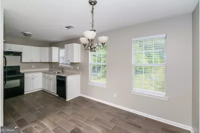 7550 Sugarcreek Drive, Riverdale, GA 30296 - Photo 7