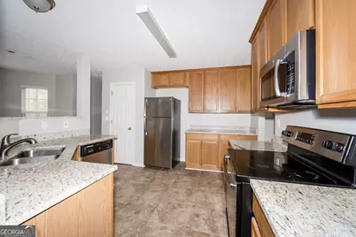 70 Fairwoods Court, Covington, GA 30016 - Photo 5