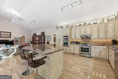 6558 Lanier Islands Parkway, Buford, GA 30518 - Photo 29