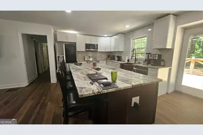 4360 SW Stonewall Tell Road, College Park, GA 30349 - Photo 9