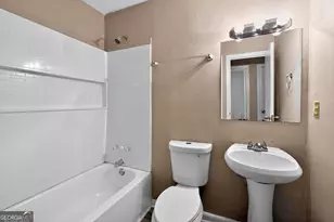 8207 Dunellen Ln, Jonesboro, GA 30238 - Photo 27