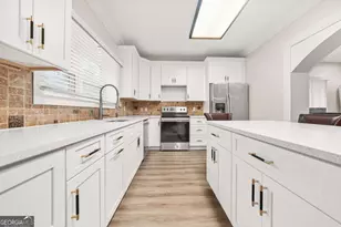 7445 Talbot Colony, Atlanta, GA 30328 - Photo 15