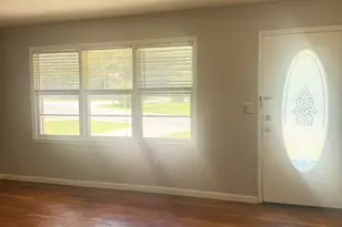 960 Longleaf Dr, Forest Park, GA 30297 - Photo 3