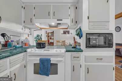 2845 Hunters Creek Road, Carnesville, GA 30521 - Photo 11