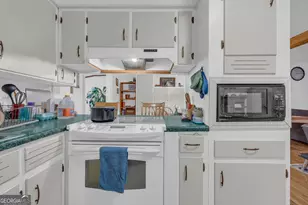 2845 Hunters Creek Rd, Carnesville, GA 30521 - Photo 11