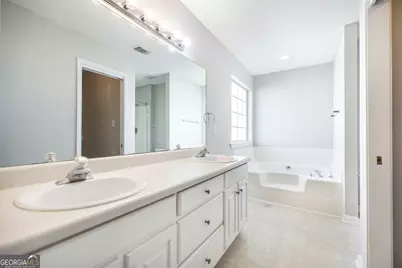 122 Halidon Drive, Warner Robins, GA 31088 - Photo 13