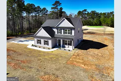 705 Riverside Estates, Lanett, AL 36863 - Photo 3