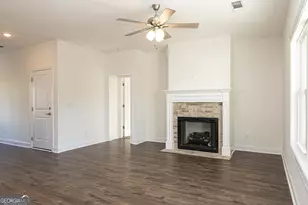 705 Riverside Ests, Lanett, AL 36863 - Photo 7