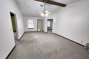 157 W Peach Ave, Kingsland, GA 31548 - Photo 5