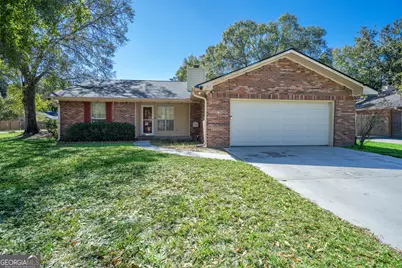 157 W Peach Avenue, Kingsland, GA 31548 - Photo 1