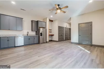 34 Depot Street #11, Hartwell, GA 30643 - Photo 3