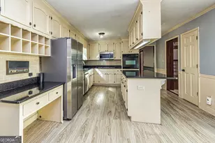 175 Kingswood Dr, Fayetteville, GA 30215 - Photo 13