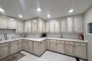 556 Flowers Dr, Blakely, GA 39823 - Photo 11