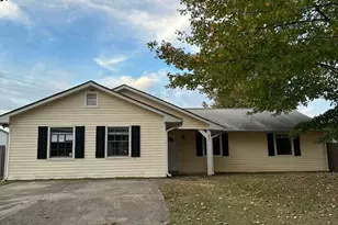 301 Deerfield Dr, Jonesboro, GA 30238 - Photo 1