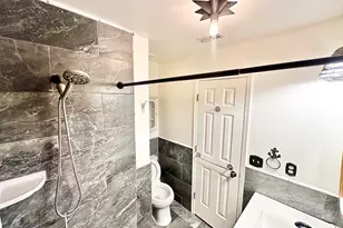 661 N Parkwood Rd, Decatur, GA 30030 - Photo 19