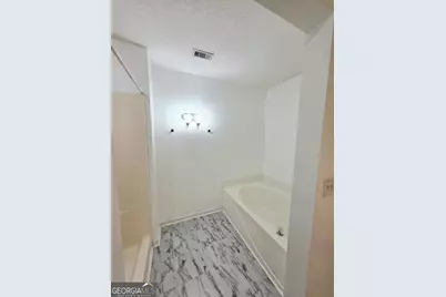 824 E Hilton Avenue, Kingsland, GA 31548 - Photo 11
