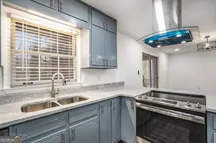 3343 Spring Meadow Ct, Tucker, GA 30084 - Photo 9