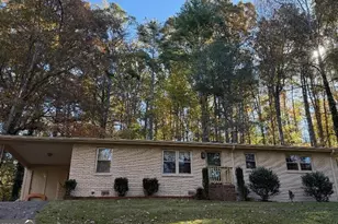 382 Sherwood Dr, Clarkesville, GA 30523 - Photo 1