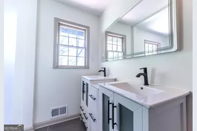 4128 Indian Manor Drive, Stone Mountain, GA 30083 - Photo 17