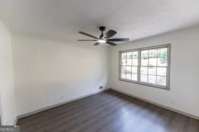 4128 Indian Manor Drive, Stone Mountain, GA 30083 - Photo 19