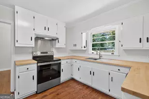 352 3rd Ave, Winder, GA 30680 - Photo 13