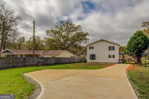 282 Marina Cir, Jackson, GA 30233 - Photo 3