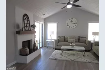 5581 Ashmoore Court, Flowery Branch, GA 30542 - Photo 11