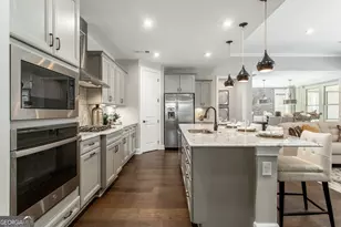 224 Bear Wy, Hoschton, GA 30548 - Photo 5