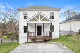 2244 Bennett Cir, Gainesville, GA 30504 - Photo 3