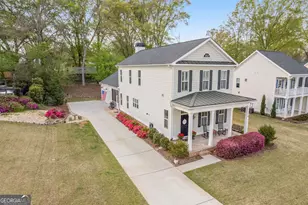 99 Middle St, Senoia, GA 30276 - Photo 1