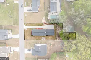 99 Middle St, Senoia, GA 30276 - Photo 7